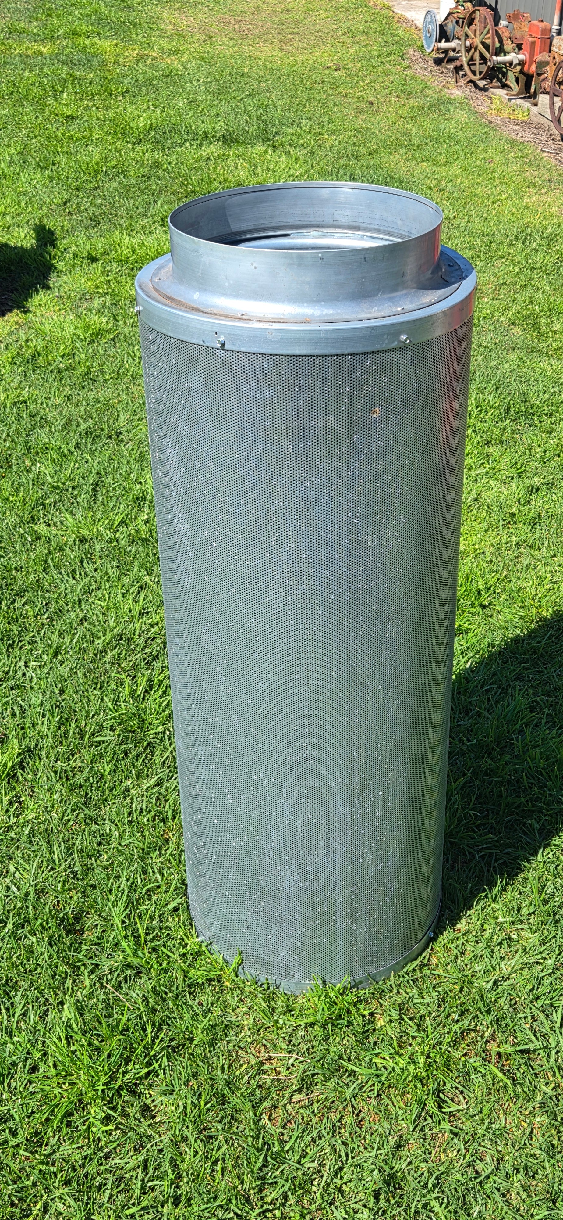 Large activated carbon duct filter - approx 300mm flange, 1m body, re-packable