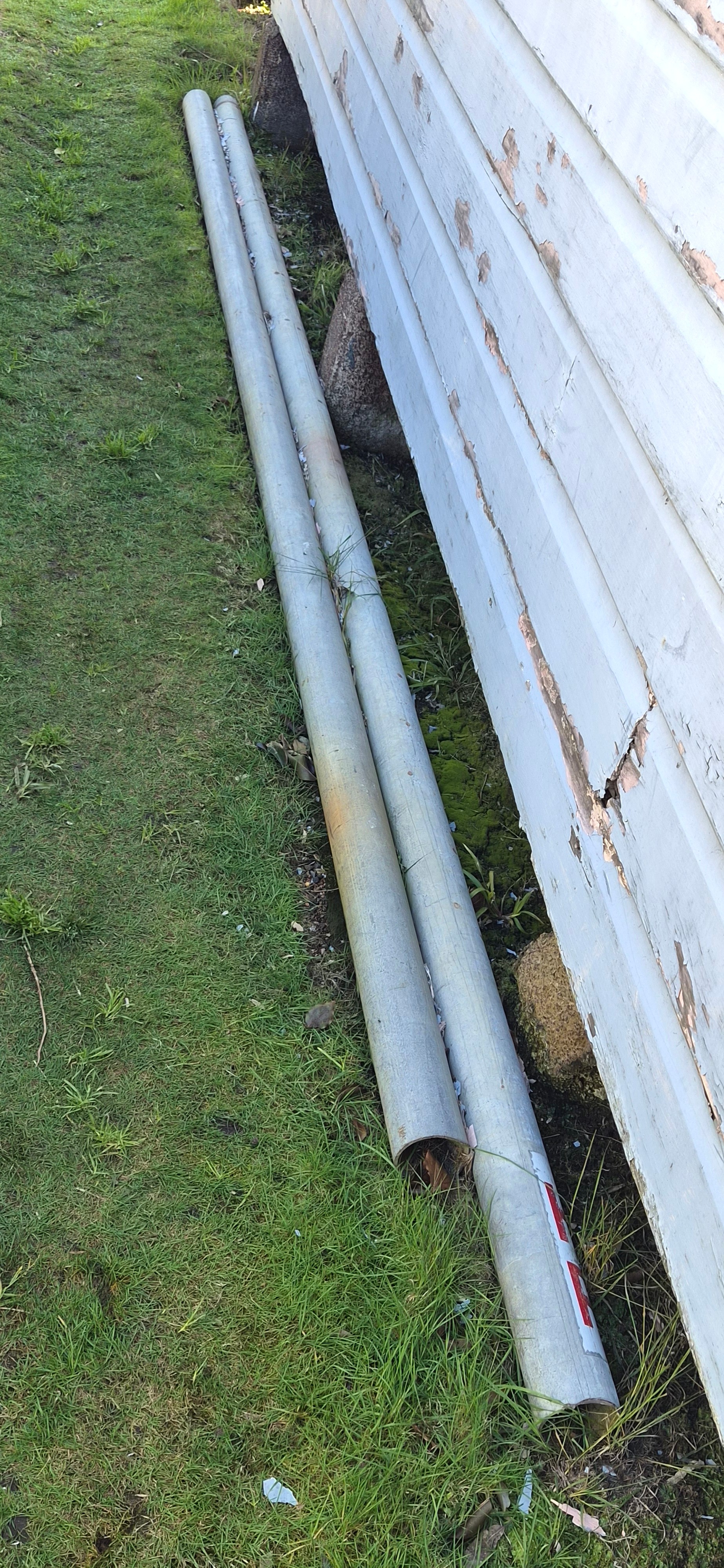 Galvanised steel pipe job lot - heavy 4mm wall posts plus lighter lengths